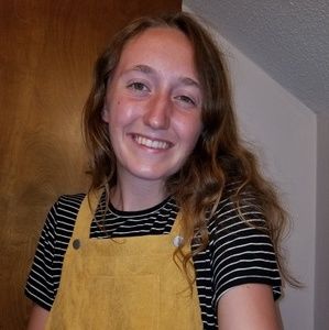 Meet your Posher, Elle